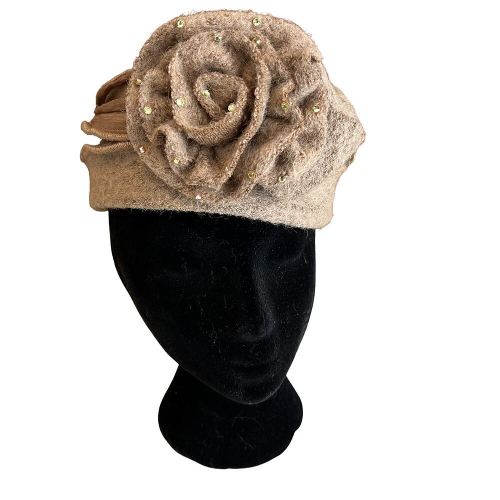 Vintage CC Romantic Wool Hat Rosette Detail Taupe
